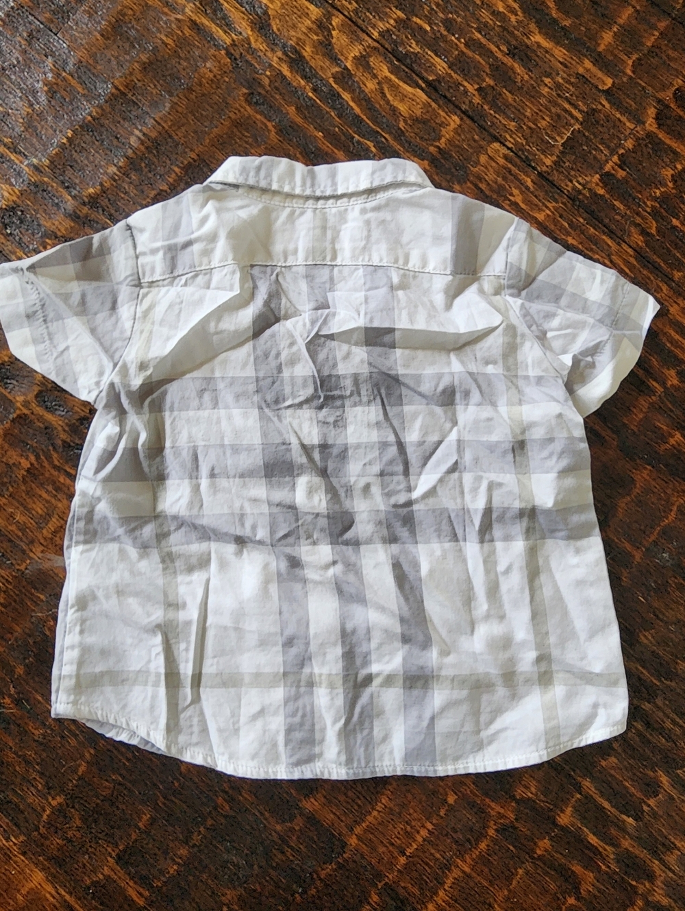 Burberry Button Down - Picture 4 of 5